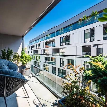 Urbanstay - Herastrau Luxury Bukarest