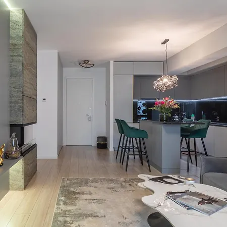 Urbanstay - Herastrau Luxury Bukarest