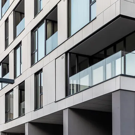 Lägenhet Urbanstay - Herastrau Luxury Bukarest